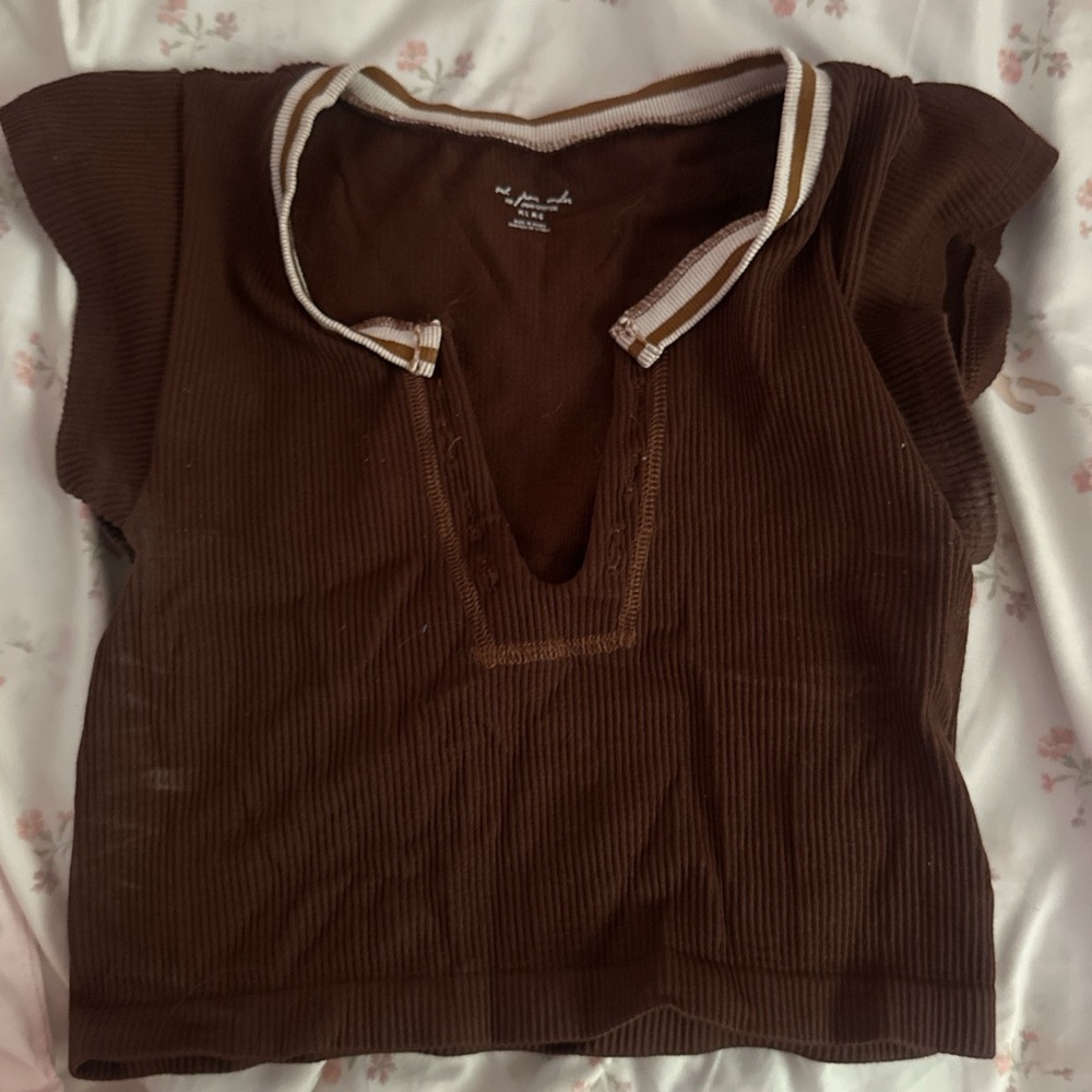 Brown vcut Short Sleeve Top